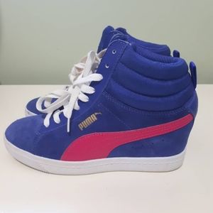 Puma womans classic wedge sneakers. Size 7.5